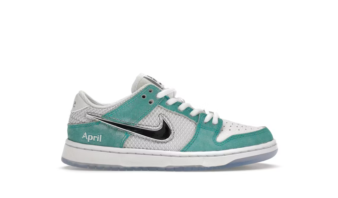 Nike SB Dunk Low April Skateboards (PS)