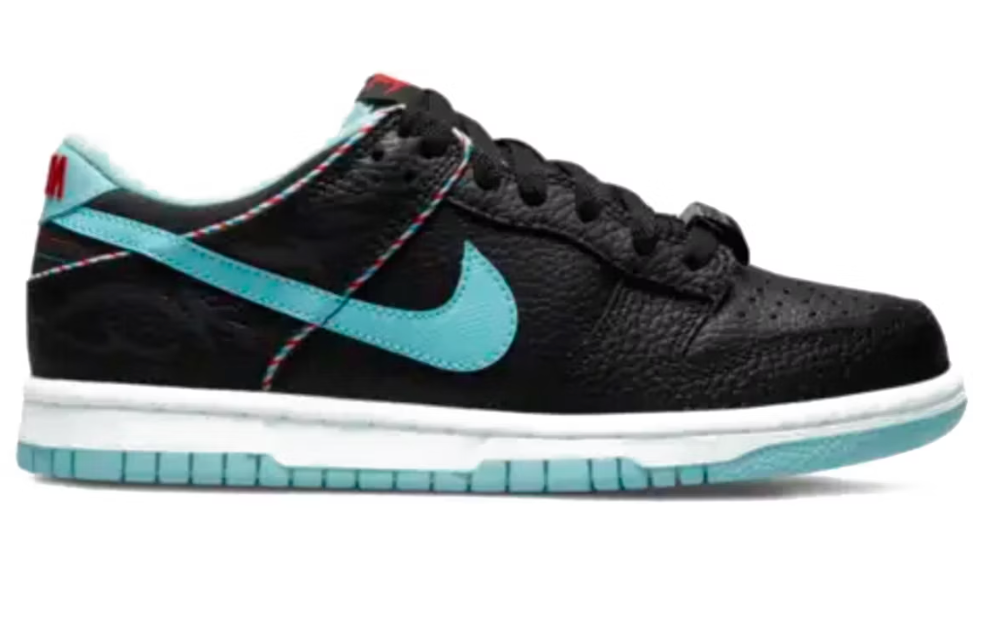 Nike Dunk Low SE Barber Shop Black