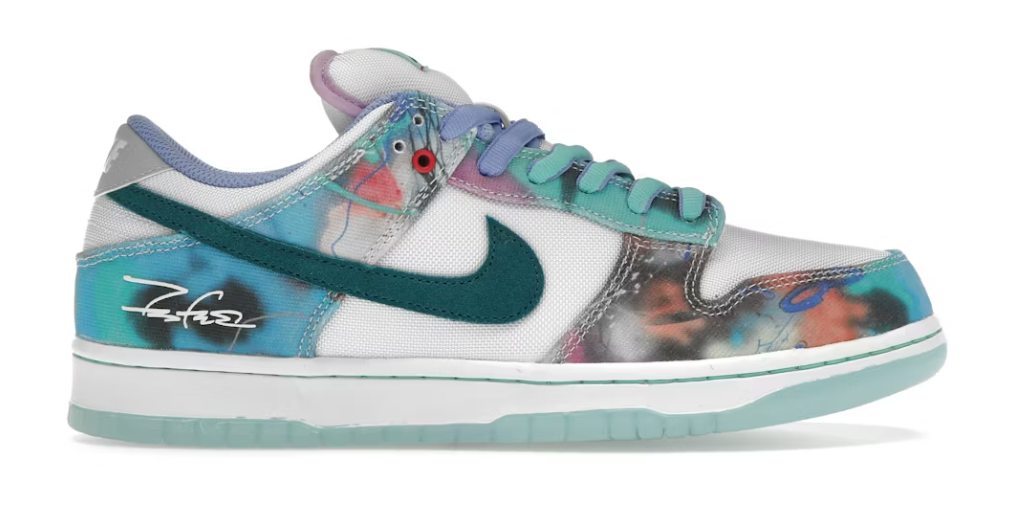 Nike SB Dunk Low Futura Laboratories Bleached Aqua