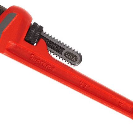 Supreme Ridgid Pipe Wrench Red