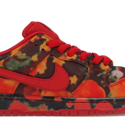 Nike SB Dunk Low The Wizard of Oz Poppy Field